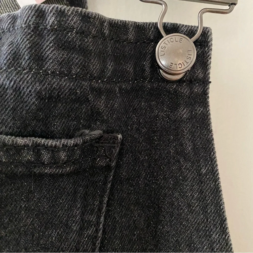 Listicle NWT Black Denim Midi Overall Bib Dress Size S Small - Picture 11 of 11